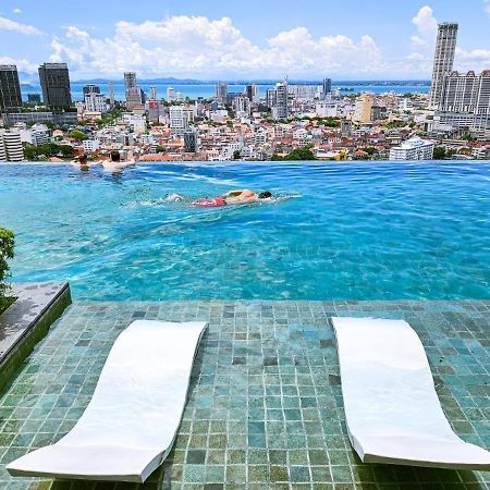 Beacon Executive Suite - Skypool Penang View จอร์จทาวน์ ภายนอก รูปภาพ