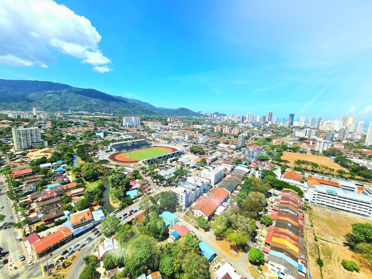 Beacon Executive Suite - Skypool Penang View จอร์จทาวน์ ภายนอก รูปภาพ