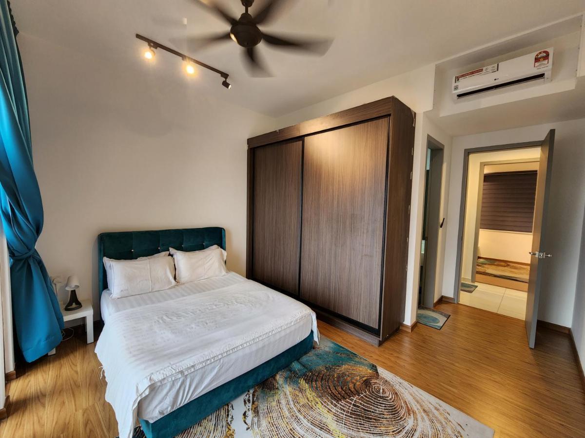 Beacon Executive Suite - Skypool Penang View จอร์จทาวน์ ภายนอก รูปภาพ