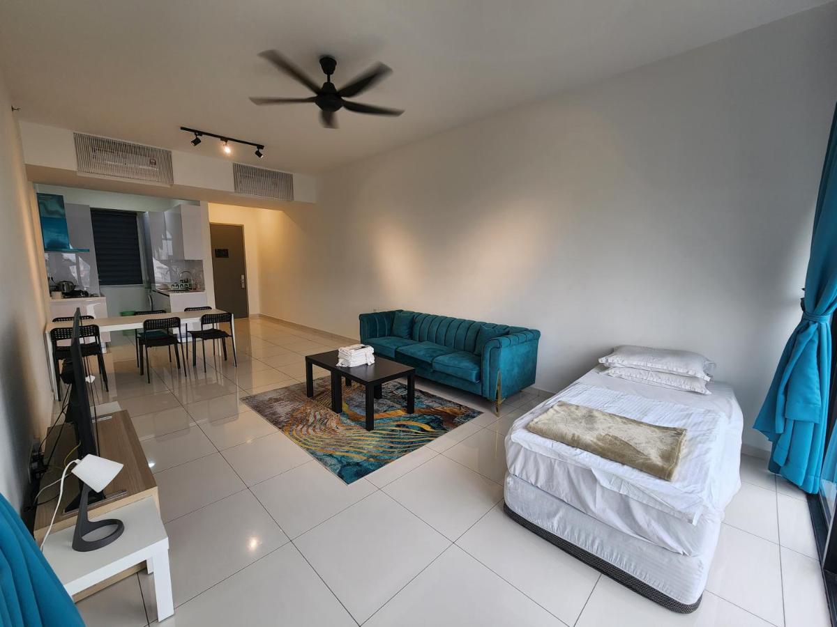 Beacon Executive Suite - Skypool Penang View จอร์จทาวน์ ภายนอก รูปภาพ