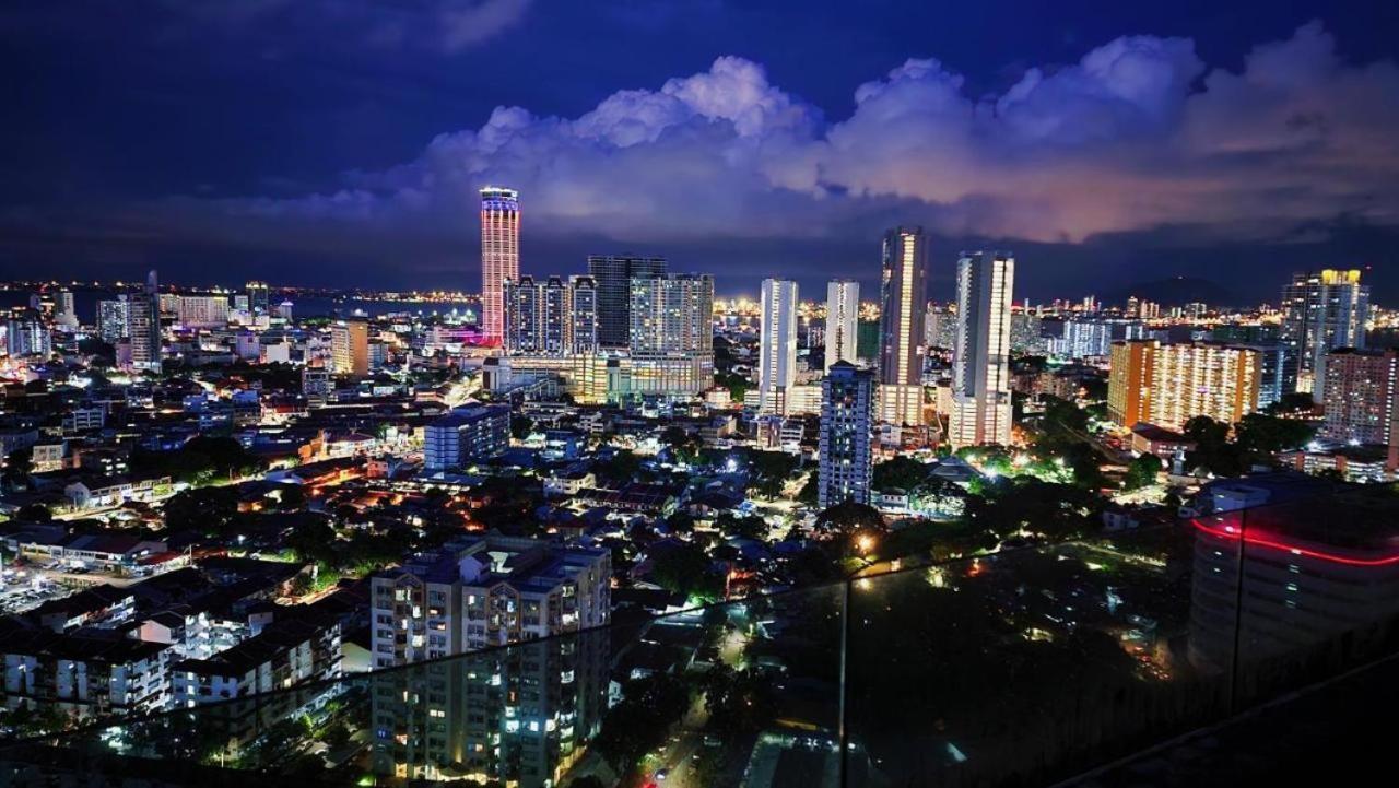 Beacon Executive Suite - Skypool Penang View จอร์จทาวน์ ภายนอก รูปภาพ